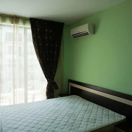 Amadeus Lux Daire